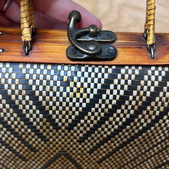 Vintage Wicker Purse Woven Wooden Handbag - Picture 4 of 7